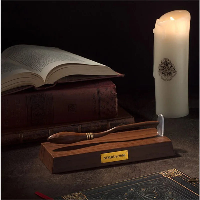 Broom Suspension Pen